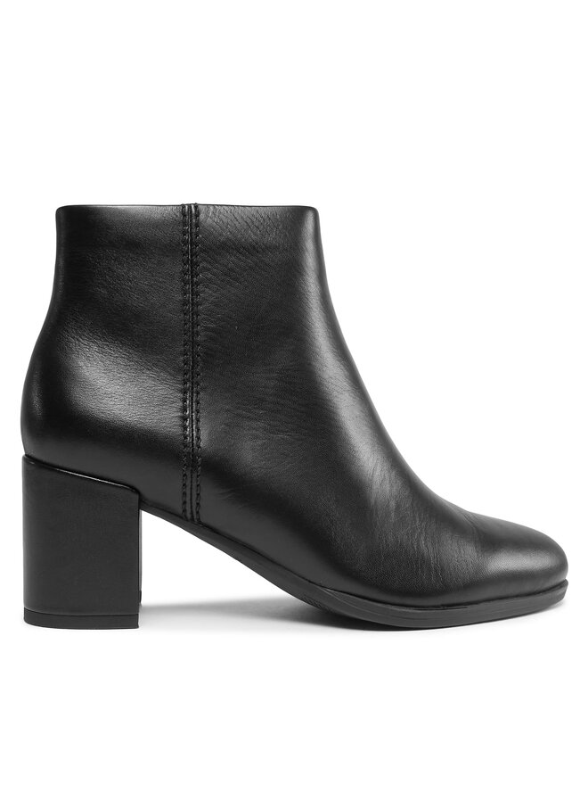Clarks Stivaletti Clarks Freva55 Zip 261747974 Nero