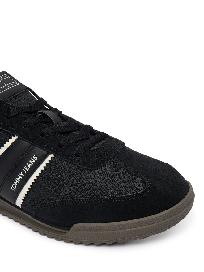 Tommy Jeans Sneakers Tommy Jeans Tjm Retro Runner Cleated Winter EM0EM01664 Schwarz