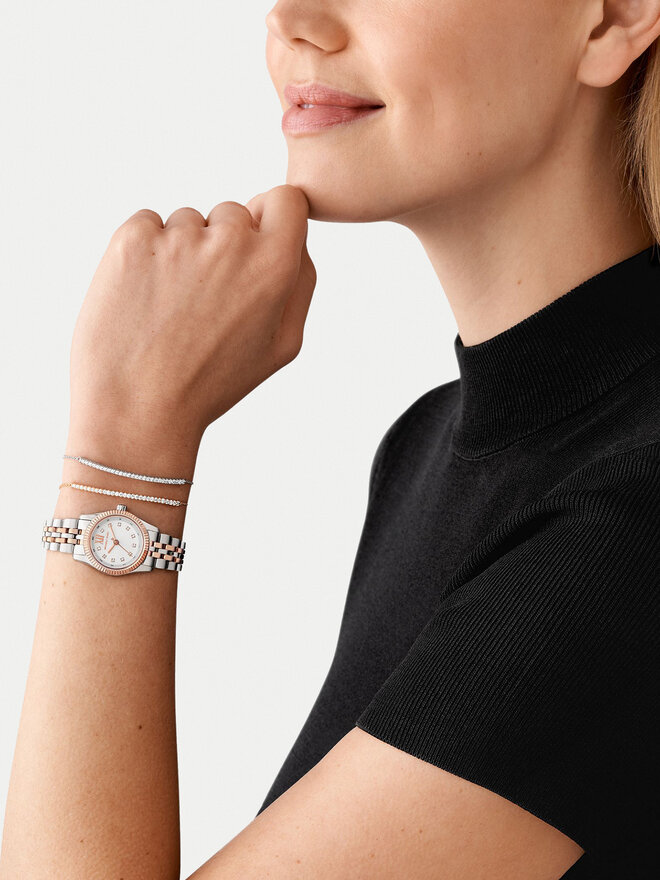 Michael Kors Комплект часовник и гривна Michael Kors Lexington MK4817SET Бял