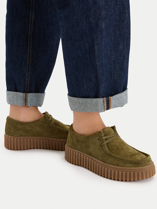 Clarks Туфлі Clarks Torhill Bee 26184586 Хакі