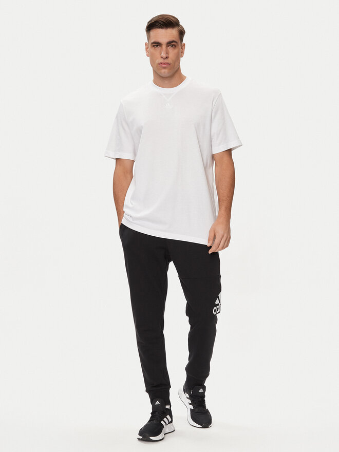 adidas adidas Marškinėliai ALL SZN IC9788 Balta Loose Fit