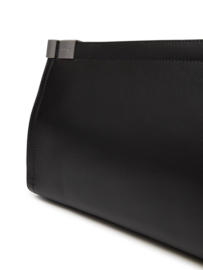 Calvin Klein Torebka Calvin Klein Ck Narrate Oversized Clutch K60K612989 Czarny