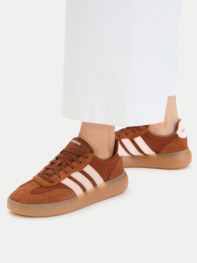 adidas Sneakers adidas Barreda Decode IH1443 Braun