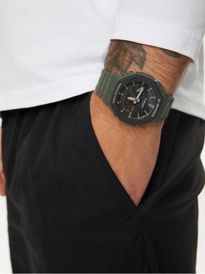 G-Shock Zegarek G-Shock GA-2110SU-3AER Zielony