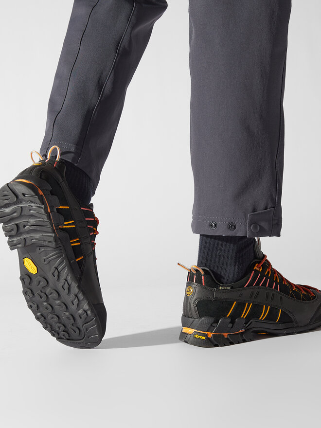 La sportiva hyper gtx black top