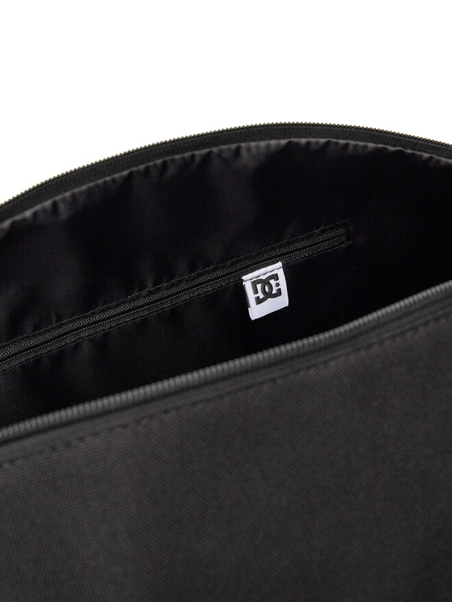 DC Taška DC DCI-B-004-07 Čierna