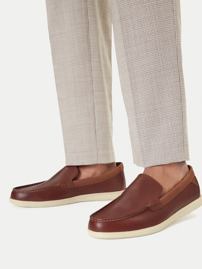Мокасини Clarks Bratton Loafer 26181279 Коричневий | evzuttya.com.ua