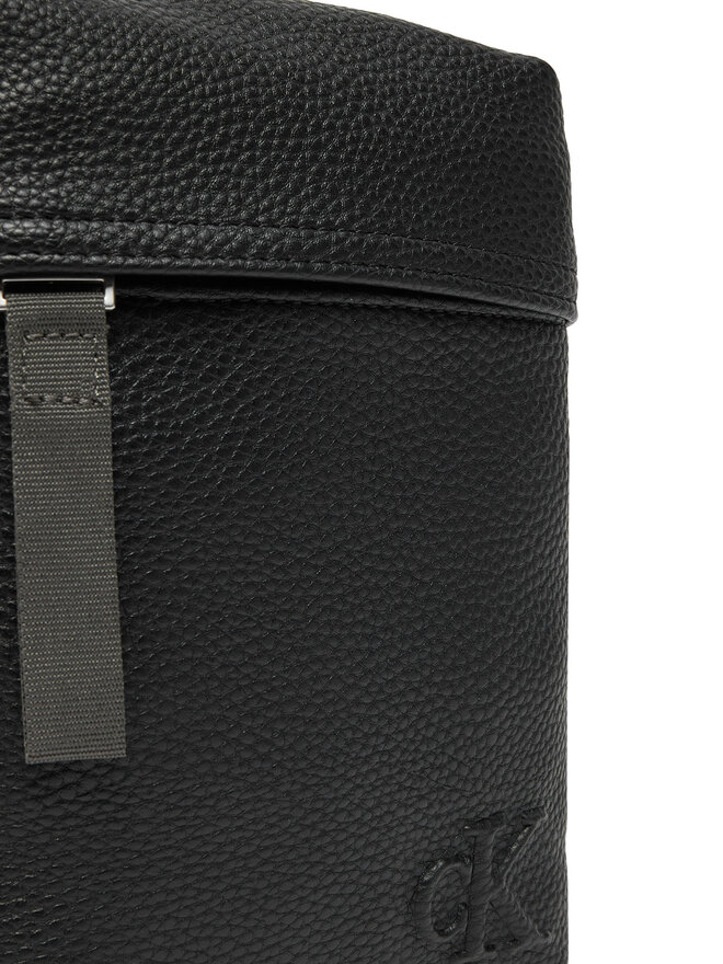 Calvin Klein Jeans Мъжка чантичка Calvin Klein Jeans Cargo Reporter Bag LV04G3080G Черен