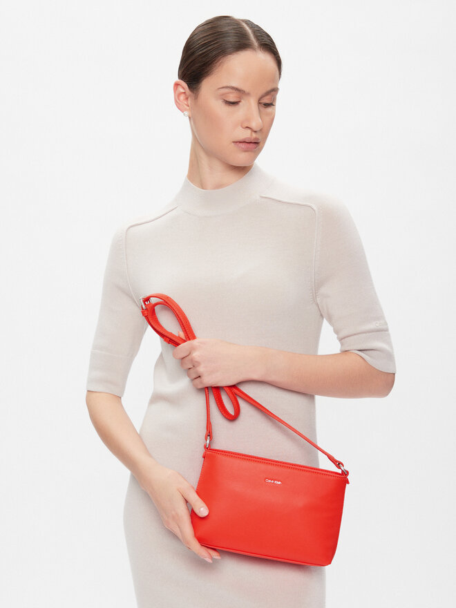 Calvin Klein Bolso Calvin Klein Ck Must Xbody Md K60K610927 Naranja