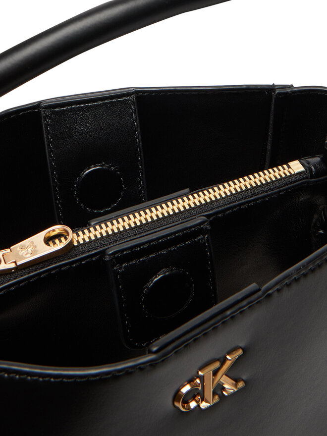 Calvin Klein Ročna torba Calvin Klein Ck Bucket With Strap LV04F3174G Črna