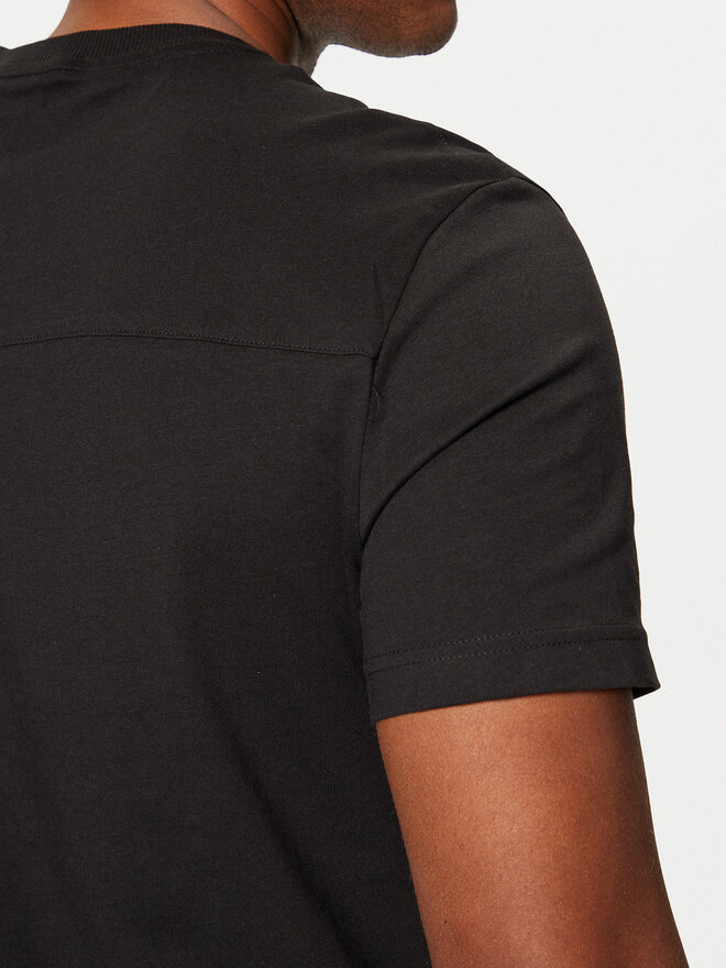 Calvin Klein Calvin Klein T-Shirt K10K113791 Schwarz Regular Fit