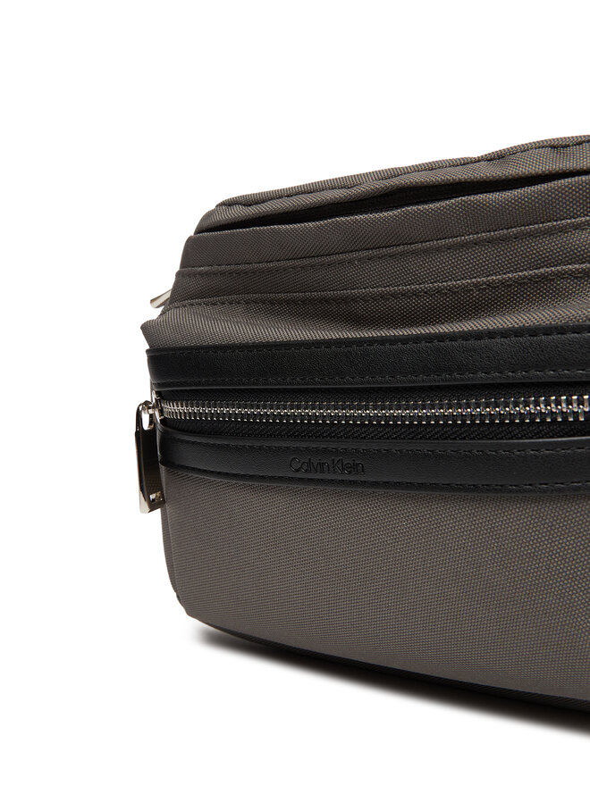 Calvin Klein Чанта за кръст Calvin Klein Contrast Belt Bag LV04D3073G Сив
