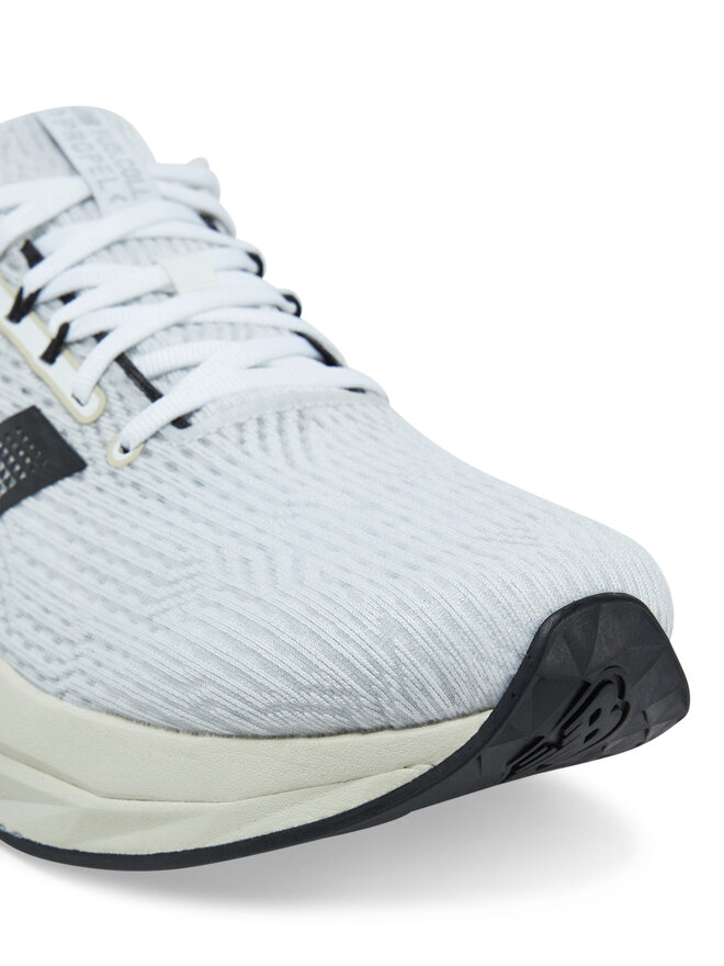 New Balance Pantofi pentru alergare New Balance FuelCell Propel v5 MFCPRCW5 Alb