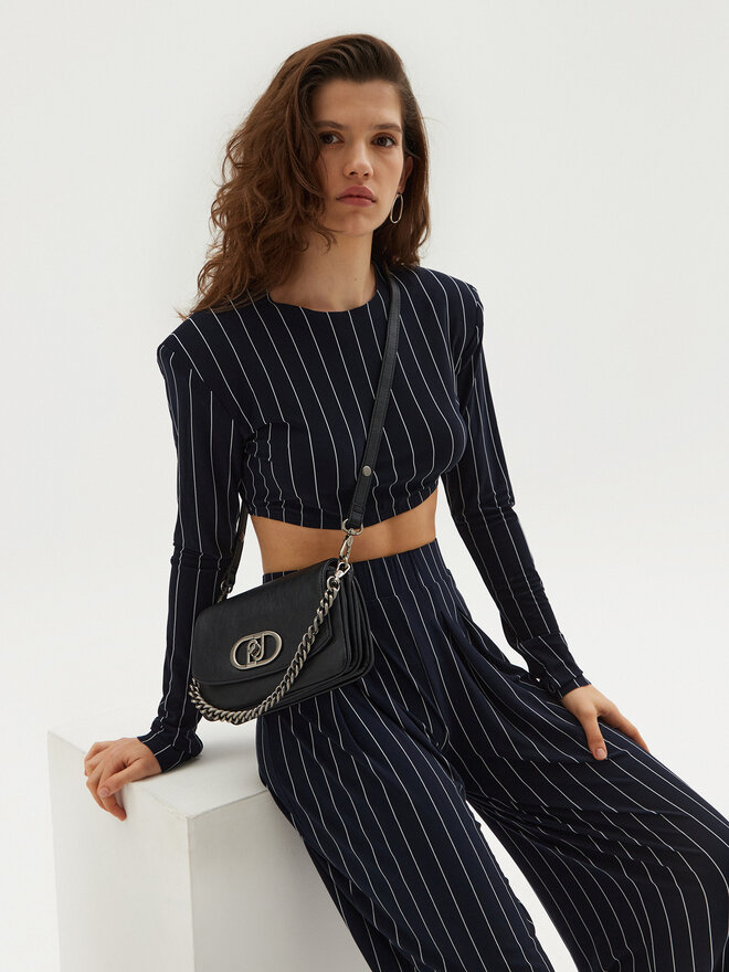 Liu Jo Ročna torba Liu Jo Ecs M Crossbody AF4224 E0093 Črna