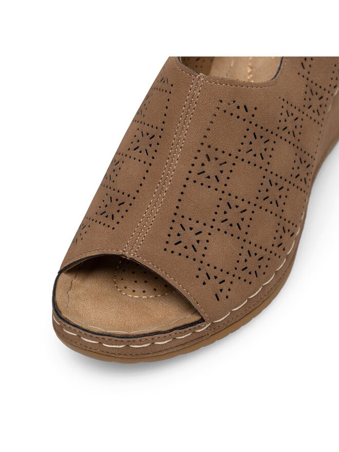 Clara Barson Sandalen Clara Barson WYL05010-31 Braun