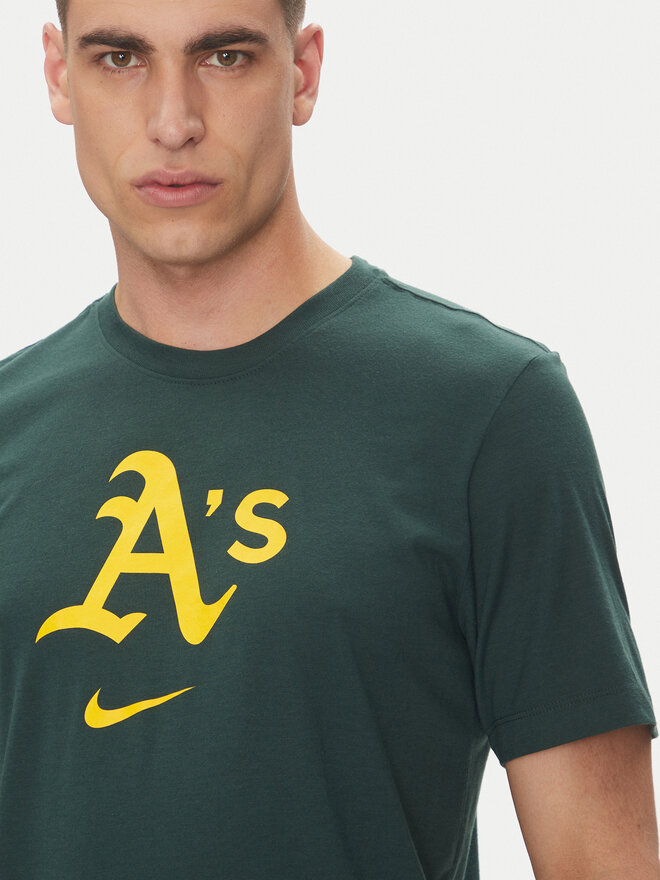 Nike Nike Camiseta 034J-3EY-FZ-L84 Verde Regular Fit
