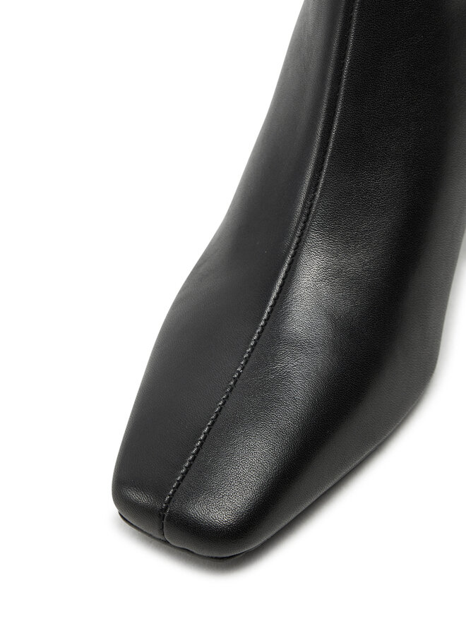 Vagabond Shoemakers Polokozačky Vagabond Shoemakers Vendela 5823-001-20 Černá