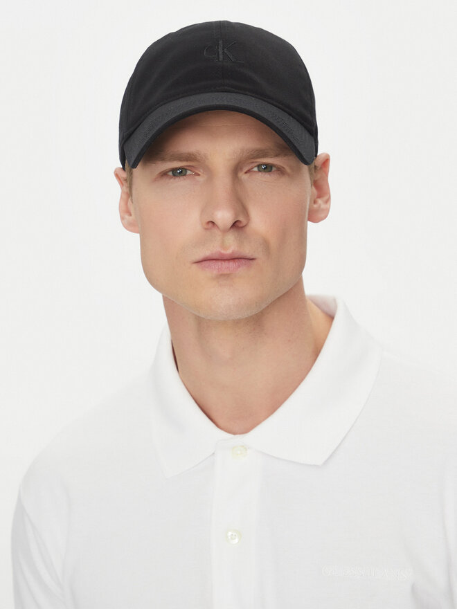 Calvin Klein Czapka z daszkiem Calvin Klein LV04G5002G Czarny