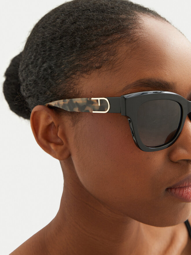 Furla Γυαλιά ηλίου Furla Sunglasses WD00118-BX1892-OHV0-4-401-20-BD-D Μαύρο