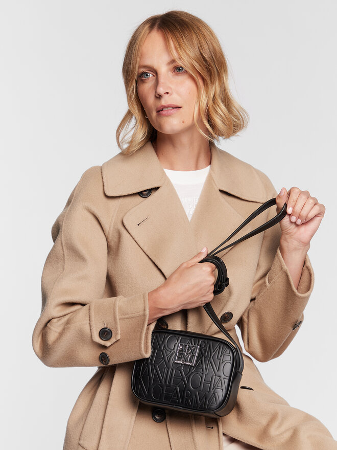 Armani Exchange Táska Armani Exchange 942733 CC793 00020 Fekete