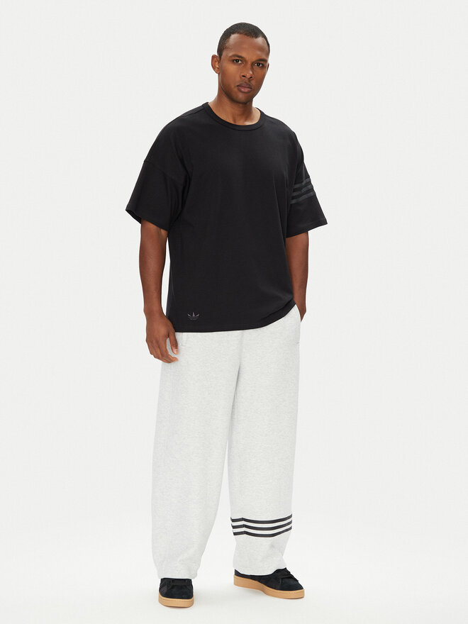 adidas adidas Marškinėliai Neuclassics HZ3700 Juoda Oversize