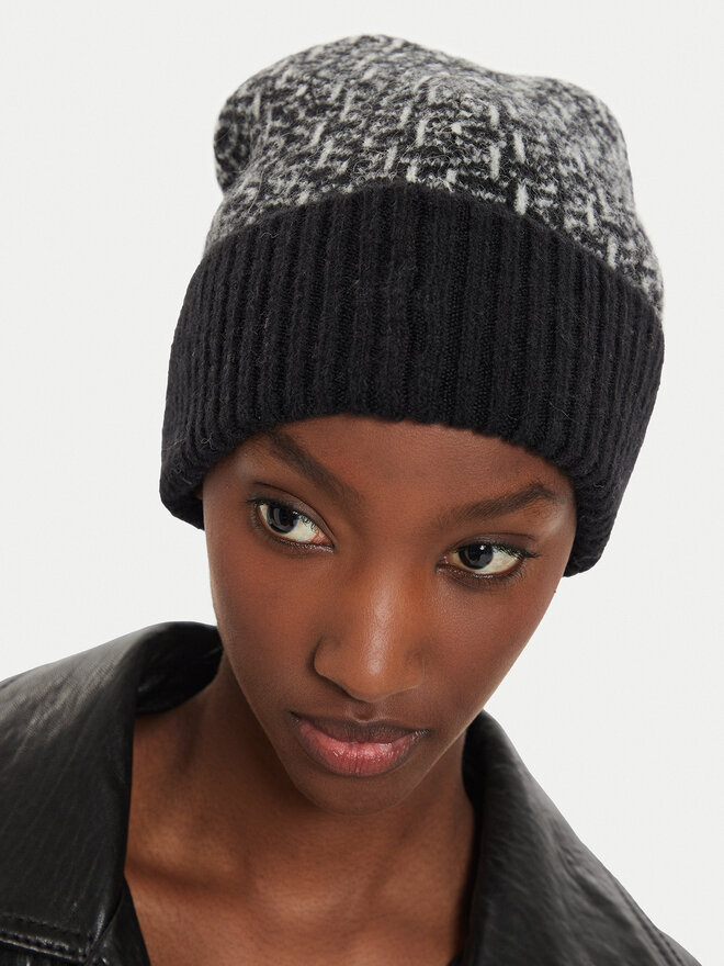Calvin Klein Gorro Calvin Klein Monogram Fold K60K612595 Negro