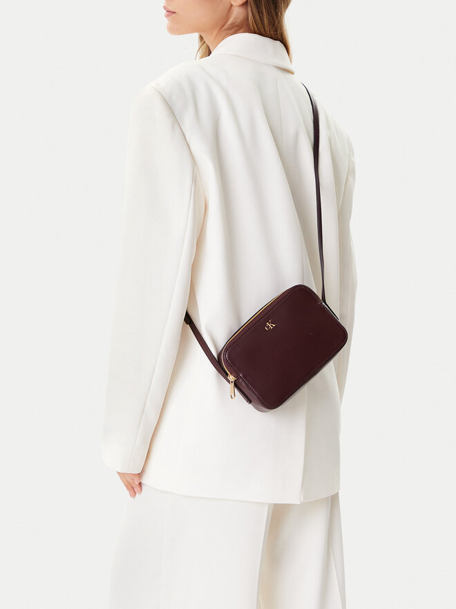 Calvin Klein Handtasche Calvin Klein Ck Camera Bag LV04F3173G Dunkelrot