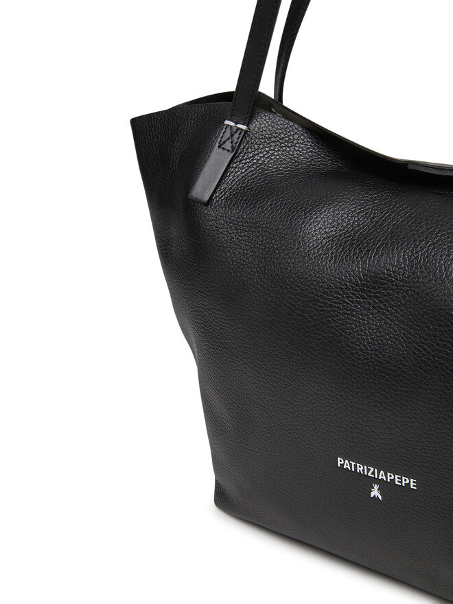 Patrizia Pepe Handtasche Patrizia Pepe 2B0130/L148 Schwarz