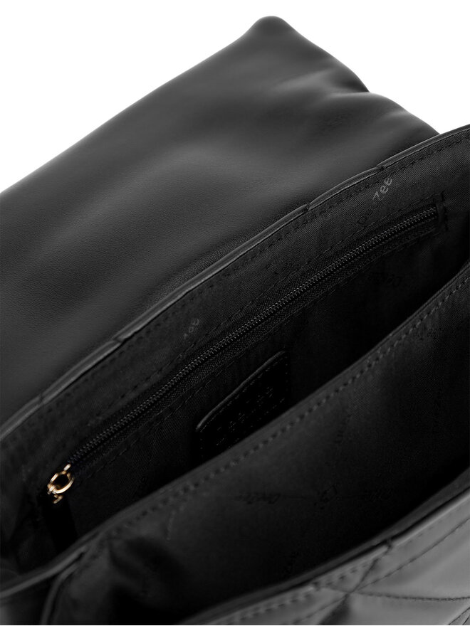 DeeZee Táska DeeZee MDS-B-027-06 Fekete