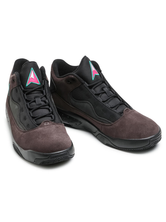 Jordan aura 200 on sale