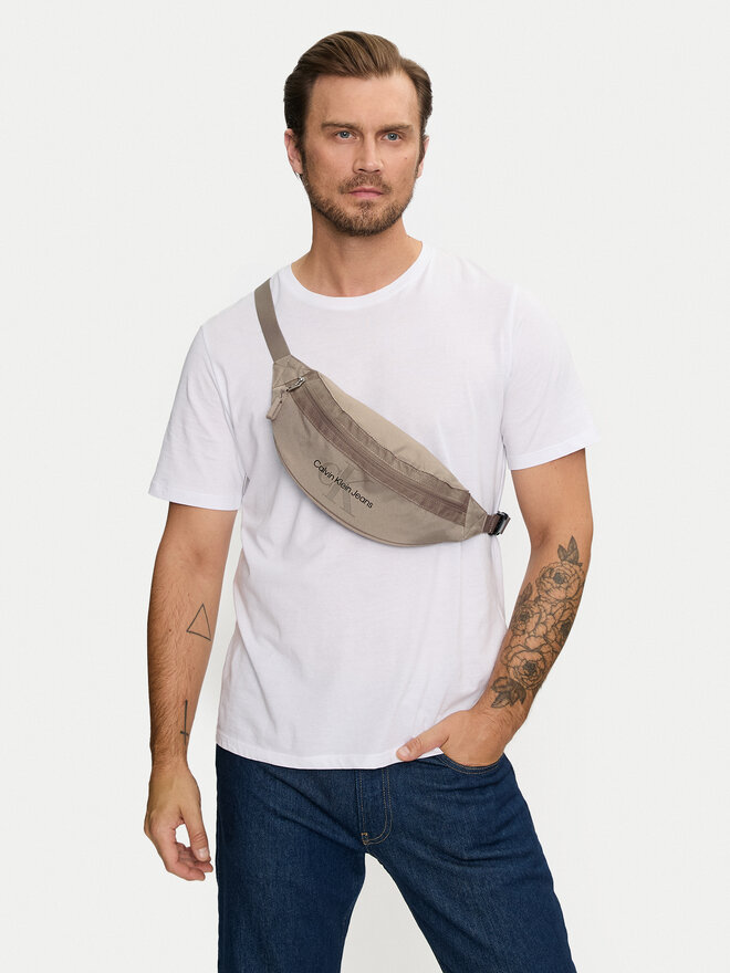 Sport denim shop