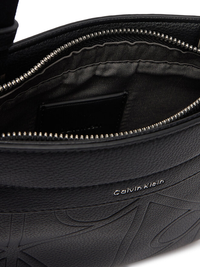 Calvin Klein Umhängetasche Calvin Klein Emblem Emboss Slim Flatpack LV04D3370G Schwarz
