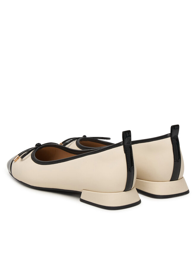 Clarks Halbschuhe Clarks Ubree15 Poppy 26186333 Écru