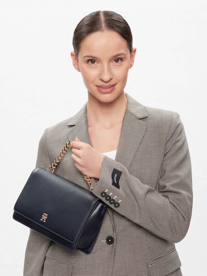 Tommy Hilfiger Kabelka Tommy Hilfiger Th Refined Med Crossover AW0AW15725 Tmavomodrá