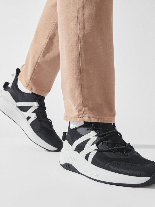 Armani Exchange Sneakers Armani Exchange XUX187 XV774 00002 Nero