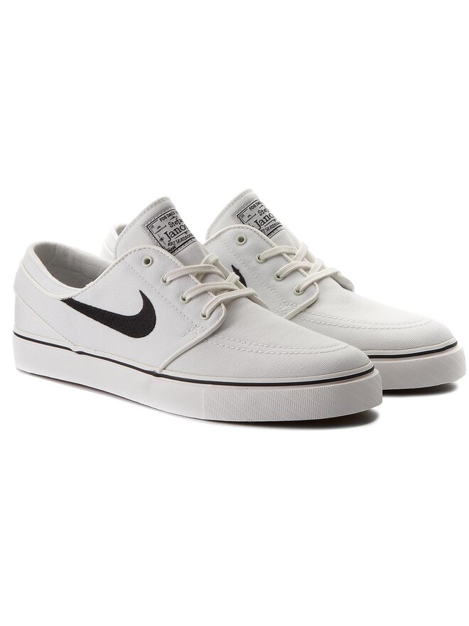 Nike 615957 2025