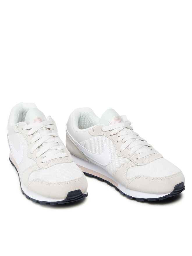 Nike md runner 2 damen weiß outlet