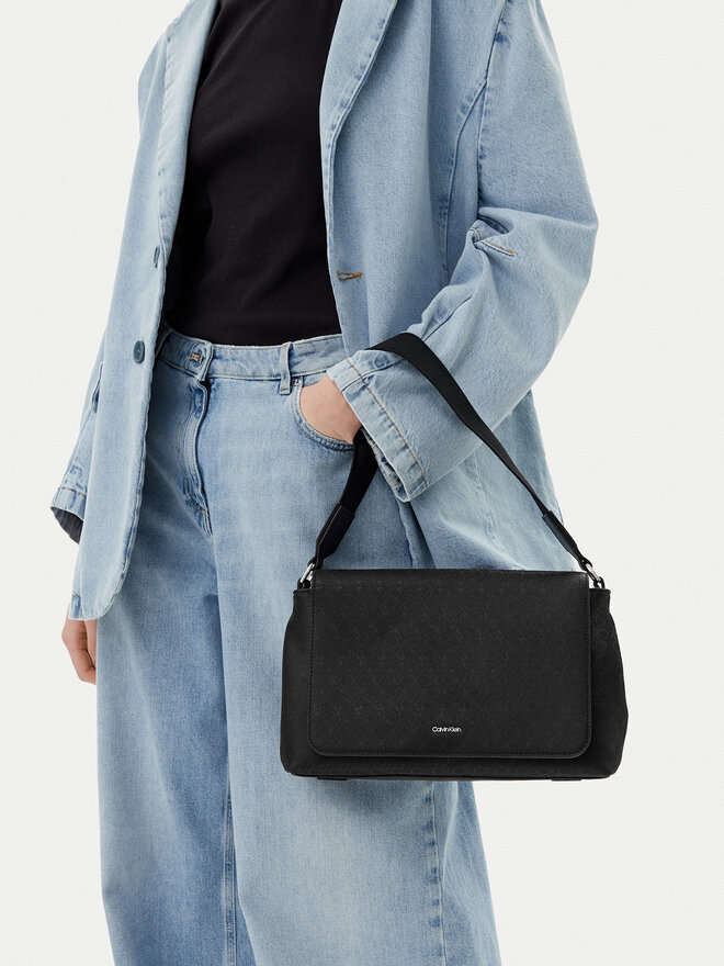 Calvin Klein Τσάντα Calvin Klein Ck Must Satchel_Mono K60K613181 Μαύρο