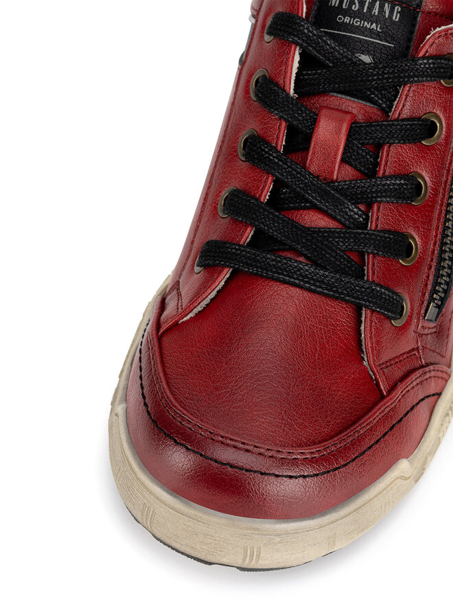Chaussures basses Mustang 1290 302 Rouge chaussures