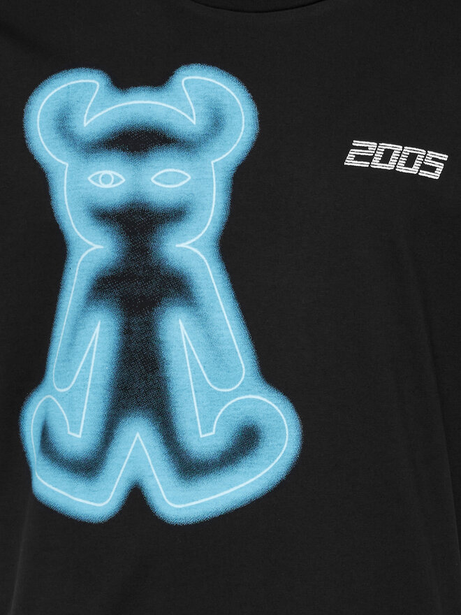 2005 2005 T-Shirt Unisex Airbrushed Horned Lucy Μαύρο Relaxed Fit