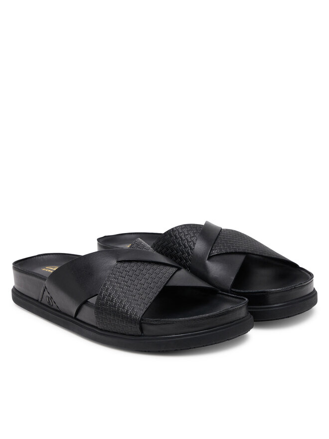 Clarks Pantoletten Clarks Torford Cross 26181382 Schwarz