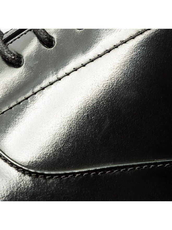 Scarpe basse Clarks Ellis Vincent 261273807 Nero escarpe