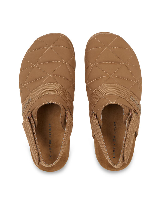 Tommy Hilfiger Pantofole Tommy Hilfiger Warm Hilfiger Mule Sandal FM0FM04773 Marrone