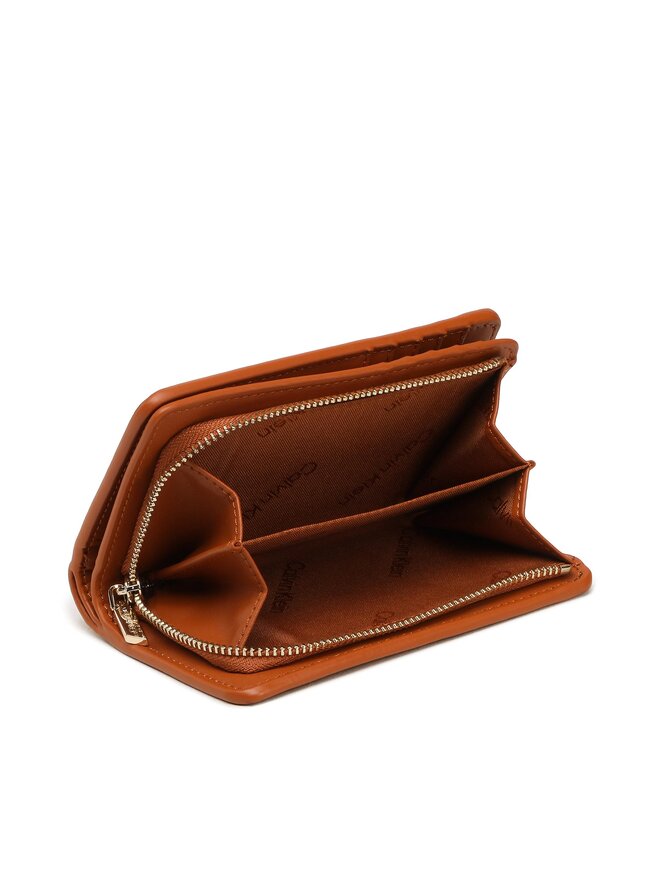 Calvin Klein Голям дамски портфейл Calvin Klein Re-Lock Bifold French Wallet K60K608992 Кафяв