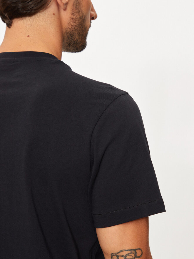 Napapijri Napapijri Marškinėliai S-box Logo NP0A4I3L Juoda Regular Fit