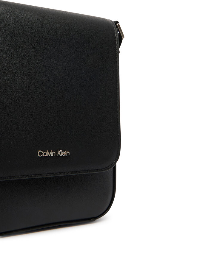 Calvin Klein Umhängetasche Calvin Klein Raised Phone Crossbody LV04D1226G Schwarz