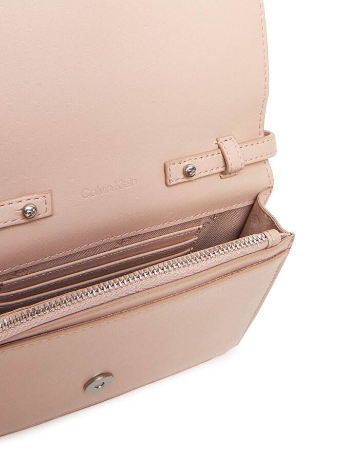 Calvin Klein Rankinė Calvin Klein Hardware Flap Crossbody K60K612967 Rožinė