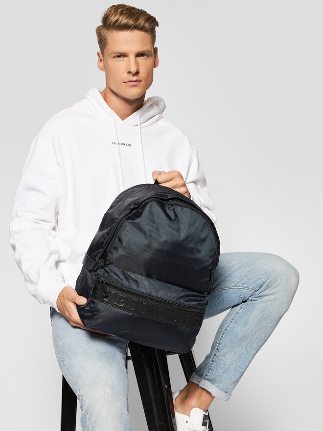 Rucksack Guess Dan (Nylon) HMDNNY P0205 Dunkelblau | eschuhe.de