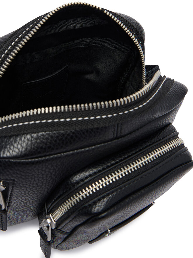 Calvin Klein Umhängetasche Calvin Klein Bold Pebble Square Crossbody LV04D3450G Schwarz