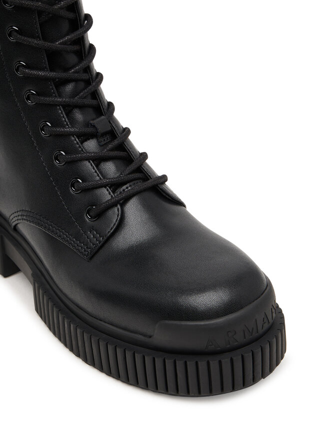 Armani Exchange Μποτίνια Armani Exchange XDN031 XV875 00002 Μαύρο